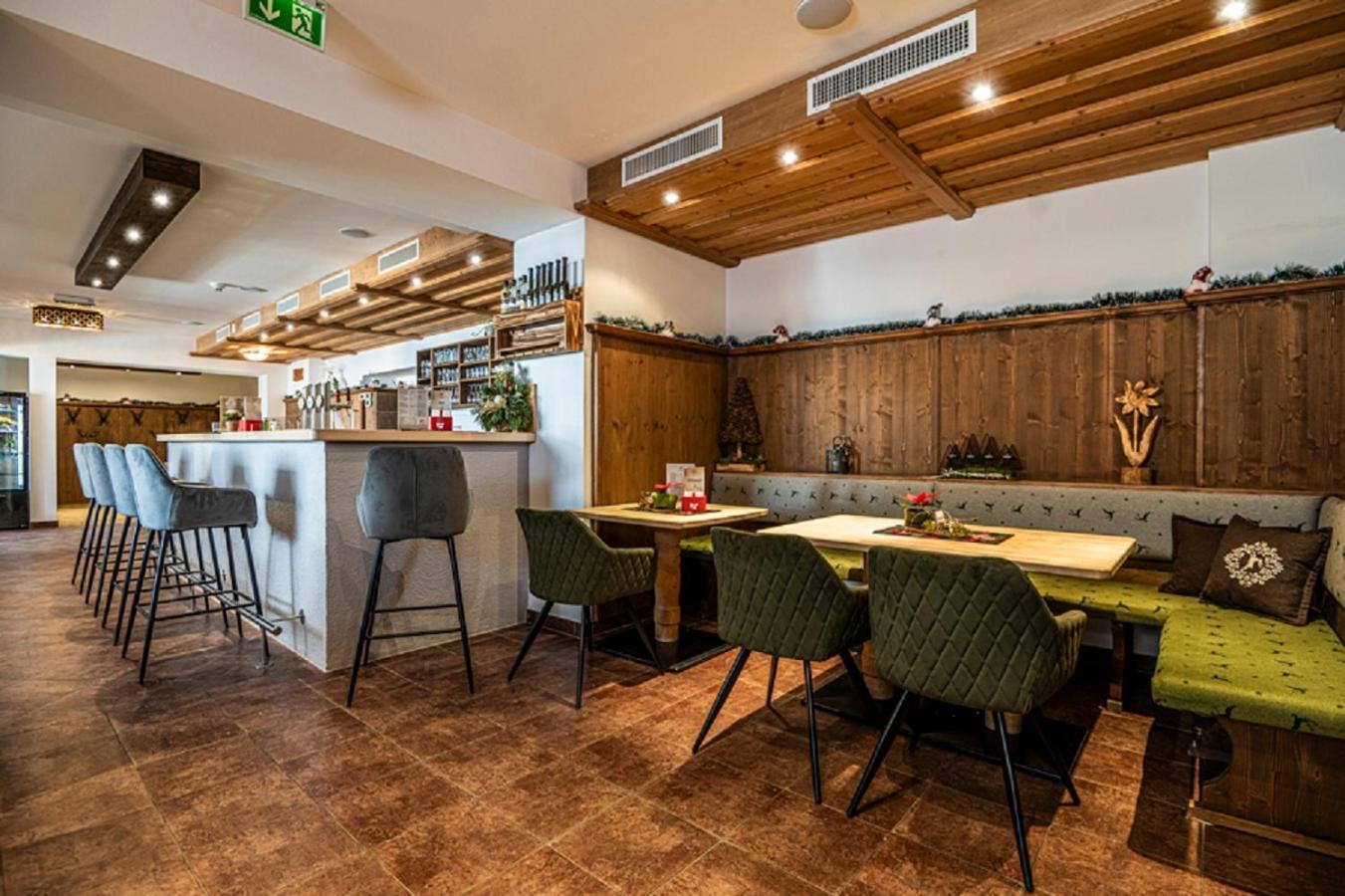The View - Design Panorama Lodge Das Schiller Bad Gastein Luaran gambar